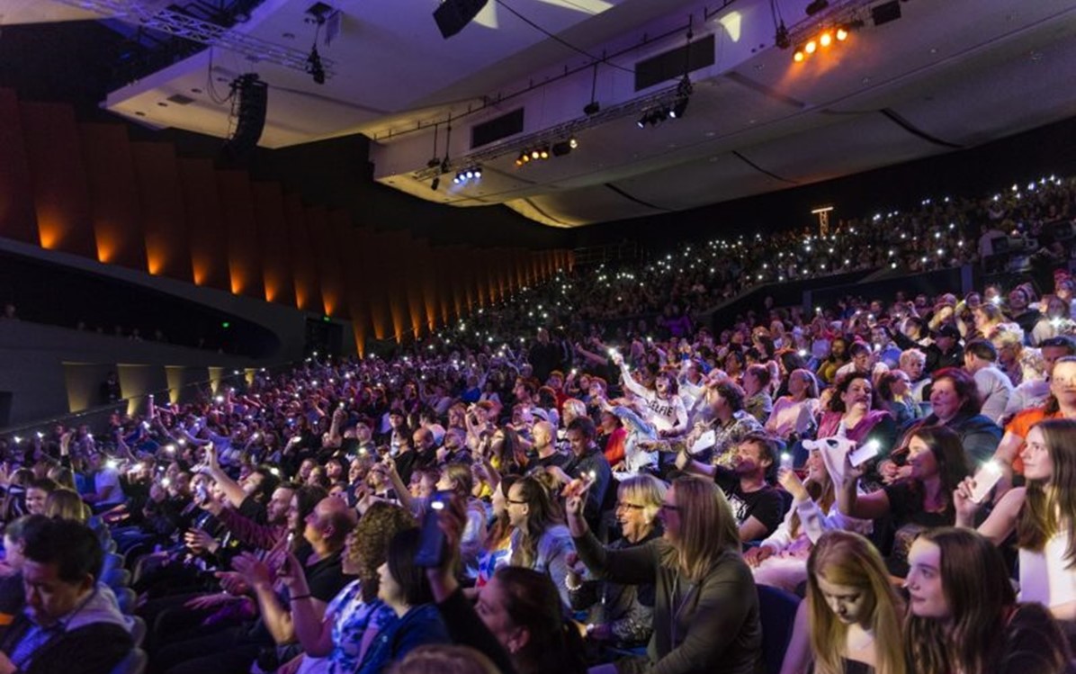 Image of audience members at Telethon 2017