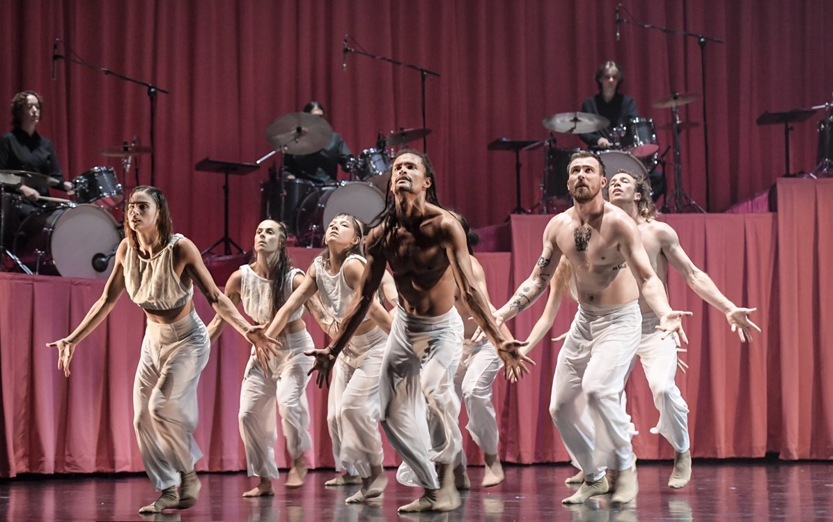 Image of a Manifesto dancers on stage